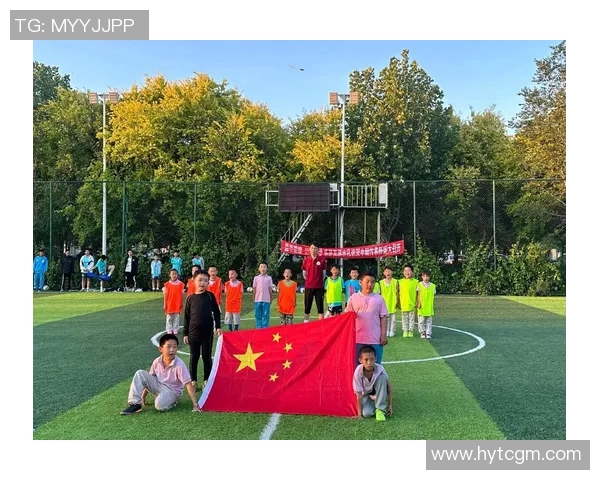 南京足球队在全国耐力排行榜中荣登第五名展现出色竞技状态与团队精神