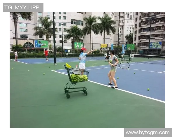 张丽的网球人生:从青涩少女到职业选手的深度对话与成长故事 张丽的网球人生:从青涩少女到职业选手的深度对话与成长故事