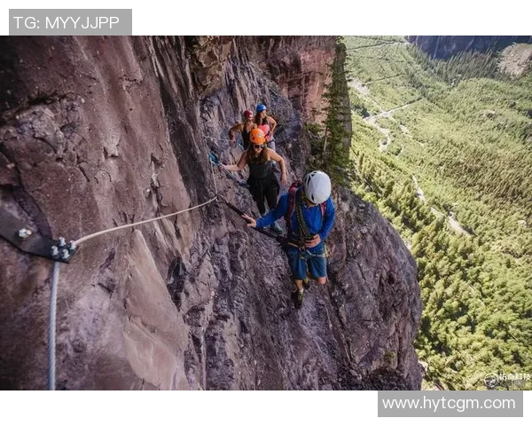 攀岩深度探索：揭秘西安攀岩队的战术与训练秘诀