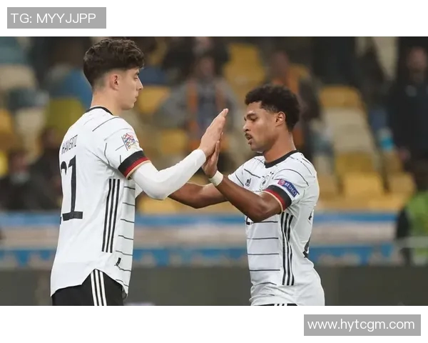 前进之鹰与格拉夫的精彩对决揭示足球战术与团队精神的完美结合 前进之鹰与格拉夫的精彩对决揭示足球战术与团队精神的完美结合