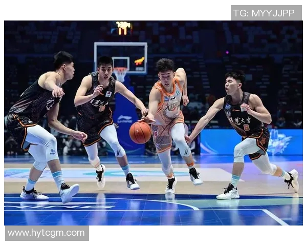 张镇麟的篮球之路：从青涩少年到CBA明星的成长故事与奋斗历程