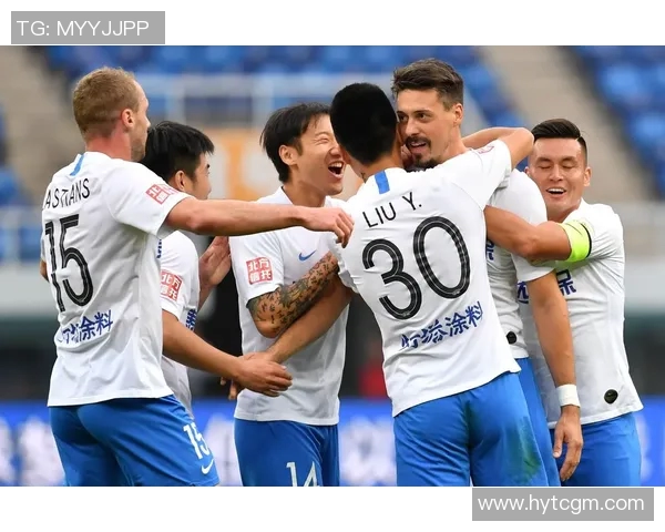 泰达与权健激战正酣在线直播全程回顾与精彩瞬间分析