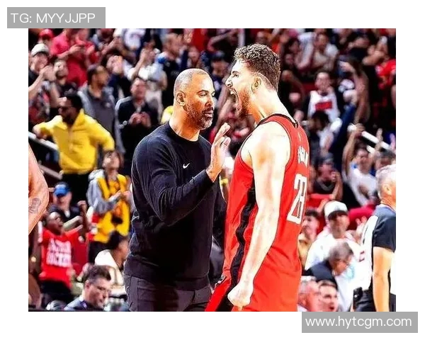火箭与骑士在NBA夏季联赛中激战正酣新秀表现引人瞩目