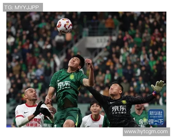 鲁能与国安激战正酣比赛结果揭晓引发球迷热议 鲁能与国安激战正酣比赛结果揭晓引发球迷热议