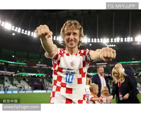 莫德里奇：从克罗地亚足球天才到世界足坛传奇的辉煌之路