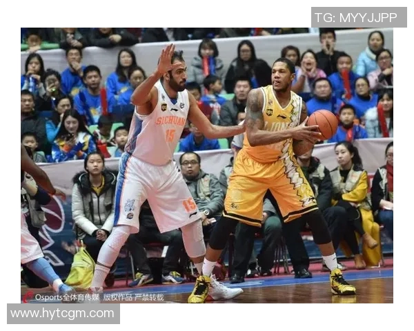 赵岩昊的篮球之路：从青涩少年到CBA明星的成长历程与奋斗故事