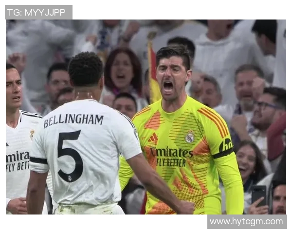 库尔图瓦的守门传奇与足球世界的辉煌瞬间 库尔图瓦的守门传奇与足球世界的辉煌瞬间